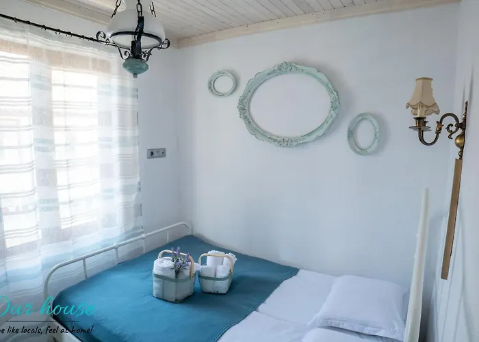 Our House Апартамент